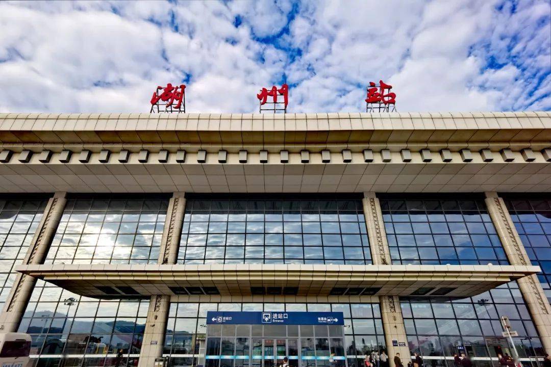 邯鄲到湖州物流公司-邯鄲至湖州專(zhuān)線(xiàn)讓你那些擔(dān)心不再困惑